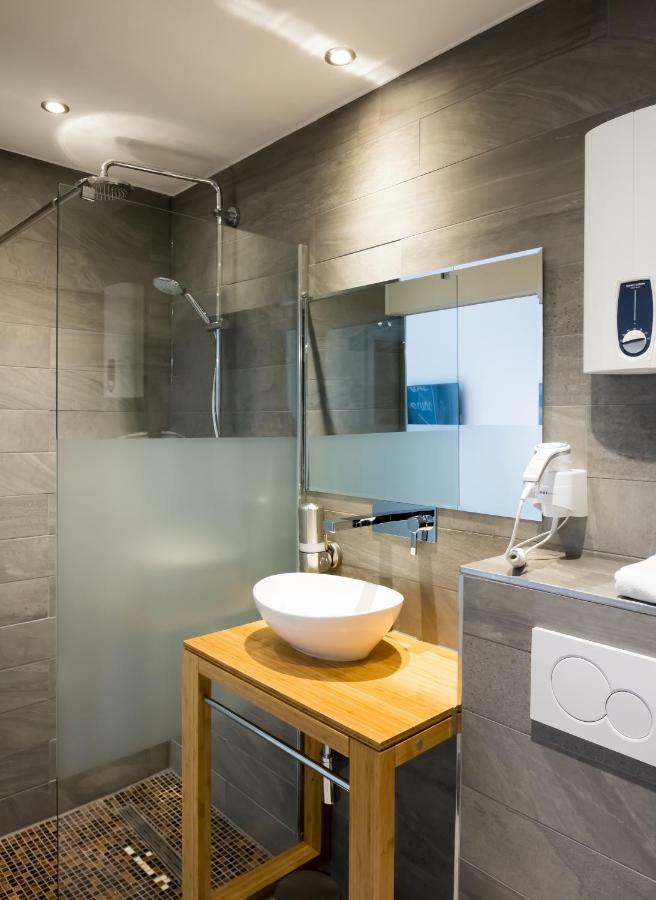 Dingdong Koblenz - City Apartments Bagian luar foto